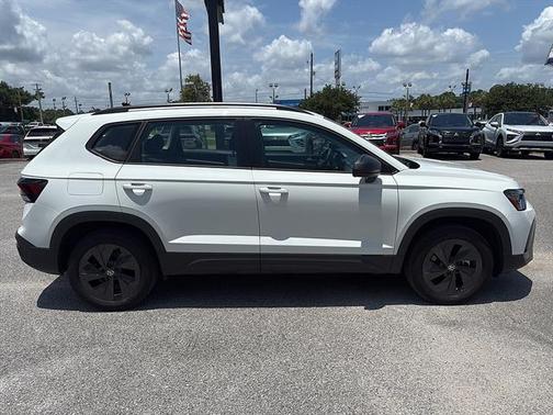 Pure White 2025 Volkswagen Taos 1.5T S