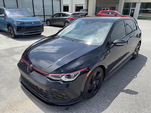 Deep Black Pearl Effect 2024 Volkswagen Golf GTI 2.0T S