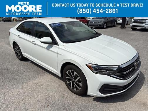 Pure White 2024 Volkswagen Jetta 1.5T S