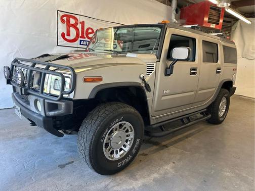 2004 Hummer H2 Base