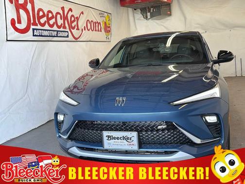 Ocean Blue Metallic 2026 Buick Envista Sport Touring FWD