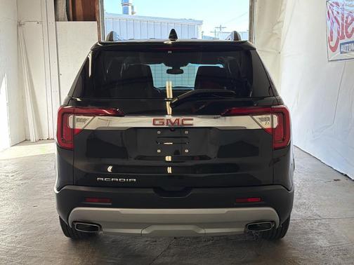 2023 GMC Acadia FWD SLT