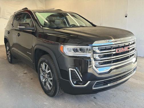 2023 GMC Acadia FWD SLT