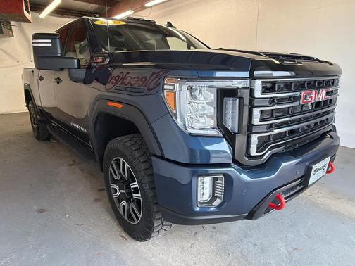 2022 GMC Sierra 2500 AT4