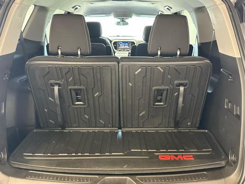 2023 GMC Acadia FWD SLE