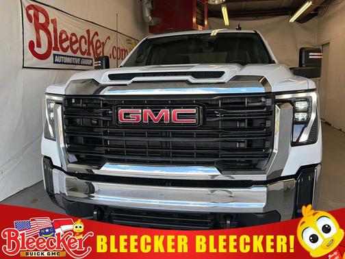 Summit White 2026 GMC Sierra 2500 Pro