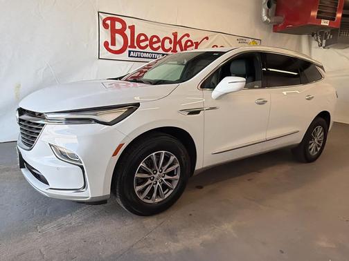 Summit White 2023 Buick Enclave Essence AWD