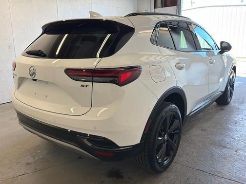 2023 Buick Envision Essence FWD