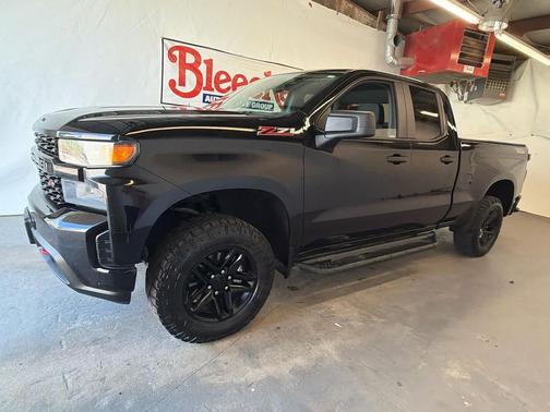 Black 2019 Chevrolet Silverado 1500 Custom Trail Boss
