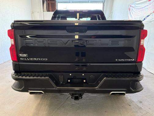 Black 2019 Chevrolet Silverado 1500 Custom Trail Boss
