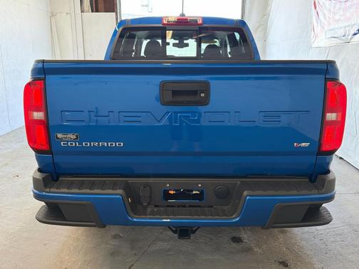 Bright Blue Metallic 2022 Chevrolet Colorado LT