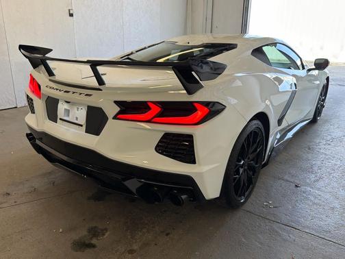 2024 Chevrolet Corvette Stingray w/1LT