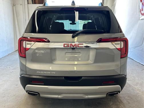 2023 GMC Acadia FWD SLE