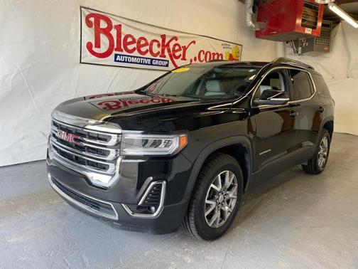 Photo 2 of 68 of 2020 GMC Acadia SLT