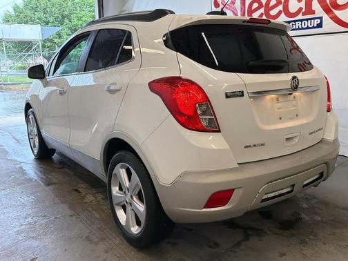 White Pearl Tricoat 2016 Buick Encore Convenience