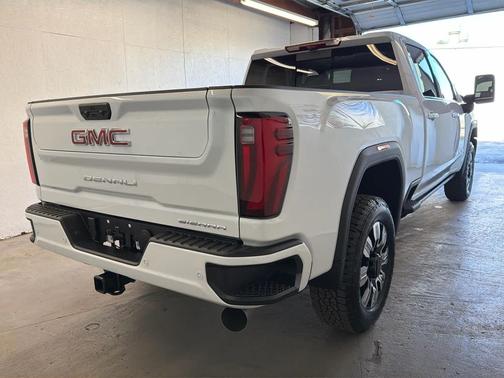 2026 GMC Sierra 2500 Denali