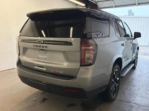 2023 Chevrolet Tahoe 4WD RST