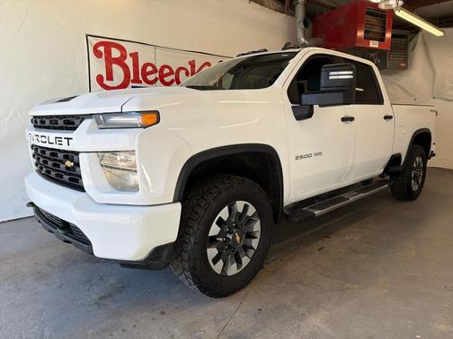 2022 Chevrolet Silverado 2500 Custom