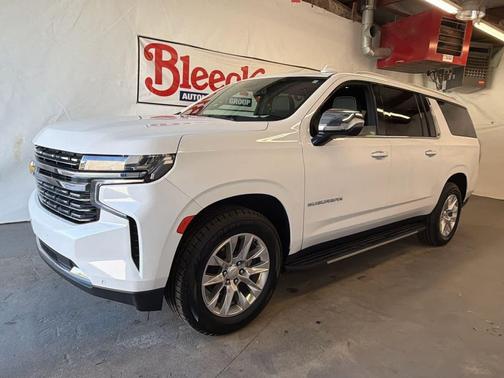 Summit White 2023 Chevrolet Suburban Premier