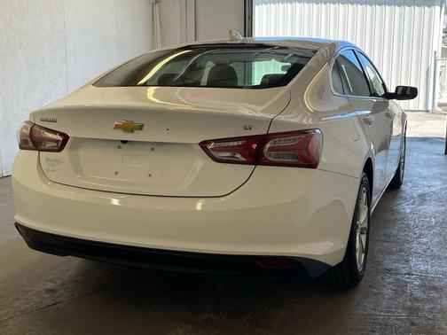 2020 Chevrolet Malibu FWD LT