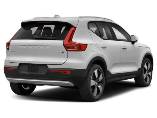 BLACK 2019 Volvo XC40 T5 Momentum