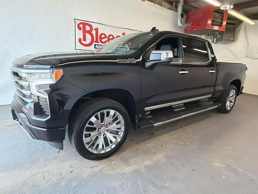 Black 2023 Chevrolet Silverado 1500 High Country