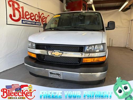 2024 Chevrolet Express 2500 RWD 2500 Regular Wheelbase WT