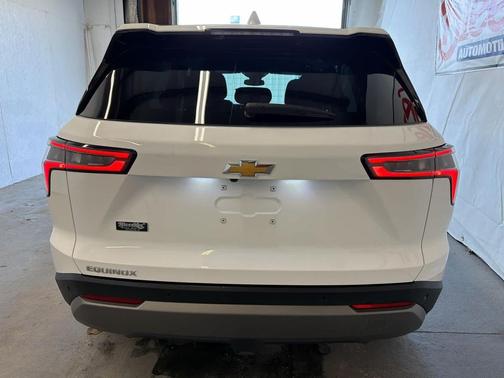 Summit White 2025 Chevrolet Equinox 1LT