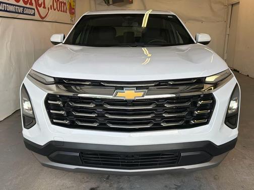 Summit White 2025 Chevrolet Equinox 1LT