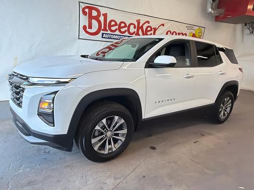 Summit White 2025 Chevrolet Equinox 1LT