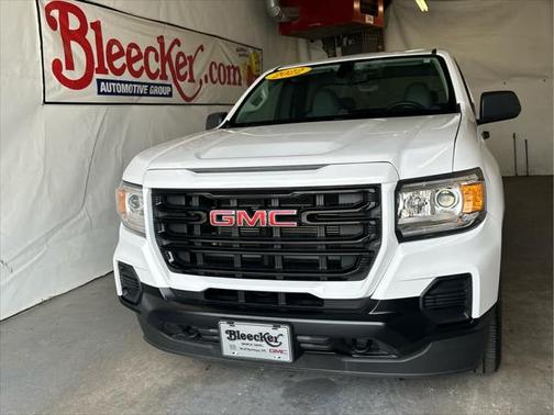 2022 GMC Canyon Elevation Standard