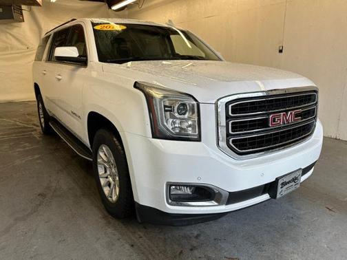 Photo 4 of 32 of 2018 GMC Yukon XL SLT