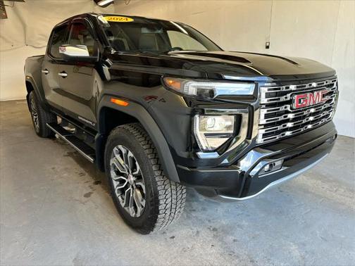 2024 GMC Canyon Denali