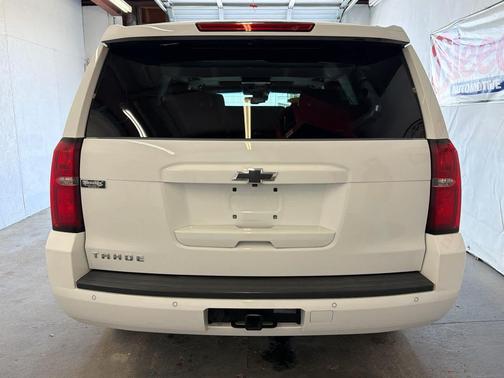 Summit White 2017 Chevrolet Tahoe LT
