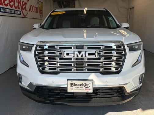 White Frost Tricoat 2024 GMC Acadia Denali