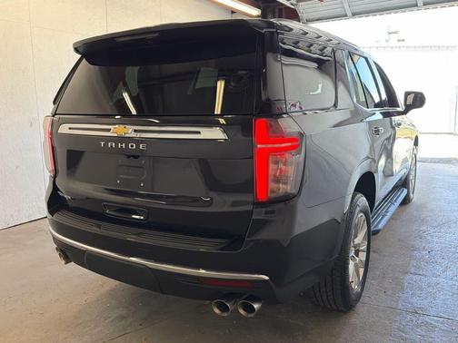 Dark Ash Metallic 2024 Chevrolet Tahoe Premier