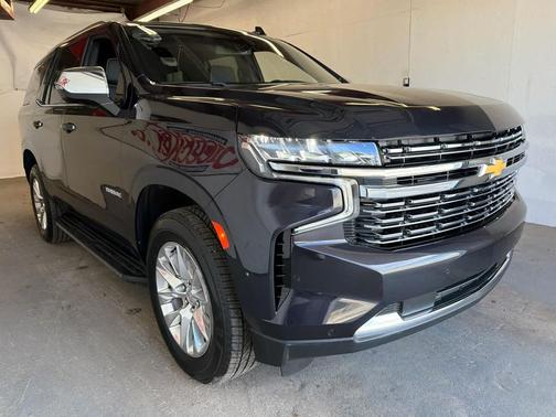 Dark Ash Metallic 2024 Chevrolet Tahoe Premier