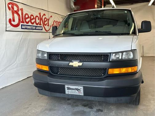 2022 Chevrolet Express 3500 RWD 3500 Extended Wheelbase LS