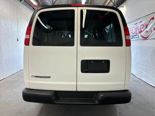 2022 Chevrolet Express 3500 RWD 3500 Extended Wheelbase LS