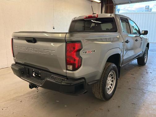 2024 Chevrolet Colorado WT