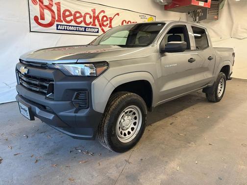 2024 Chevrolet Colorado WT