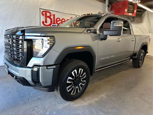 2025 GMC Sierra 2500 Denali Ultimate
