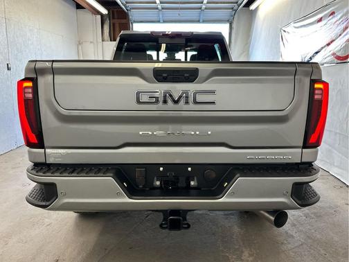 2025 GMC Sierra 2500 Denali Ultimate