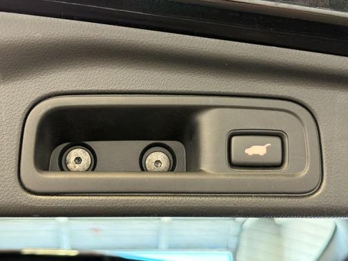 Crystal Black Pearl 2021 Honda Pilot 2WD Special Edition