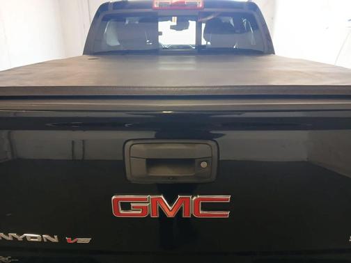 2018 GMC Canyon SLE