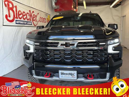 Black 2023 Chevrolet Silverado 1500 ZR2