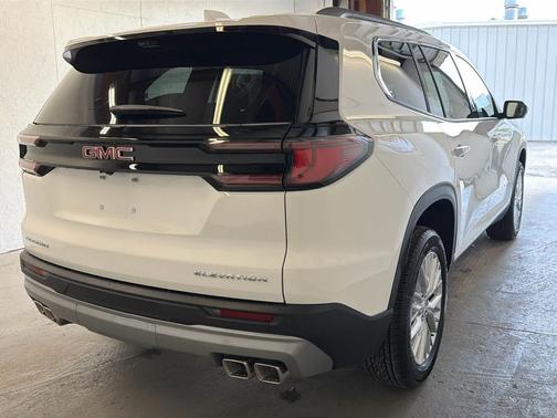 2026 GMC Acadia FWD Elevation