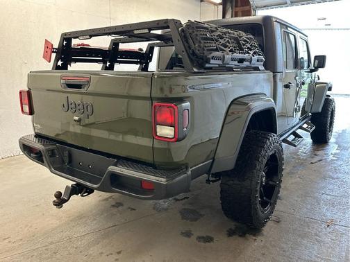 2023 Jeep Gladiator Sport S