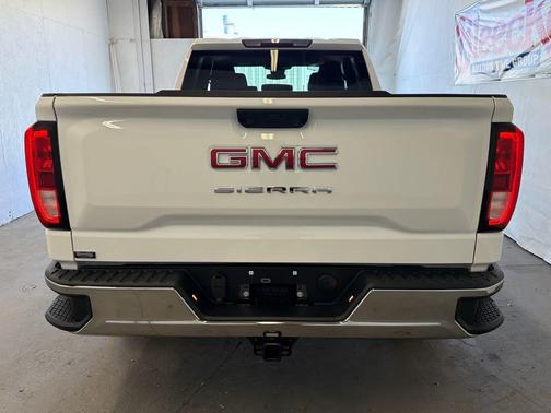 Summit White 2026 GMC Sierra 1500 Pro