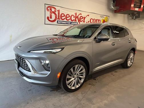 Moonstone Gray Metallic 2026 Buick Envision Avenir AWD